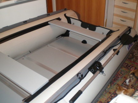 Лодка надувная ПВХ SVAT ZYD380673